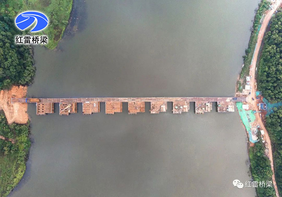 珠肇高鐵江機(jī)段JJZQ-6標(biāo)孔堂水庫鋼便橋、鋼平臺1.jpg